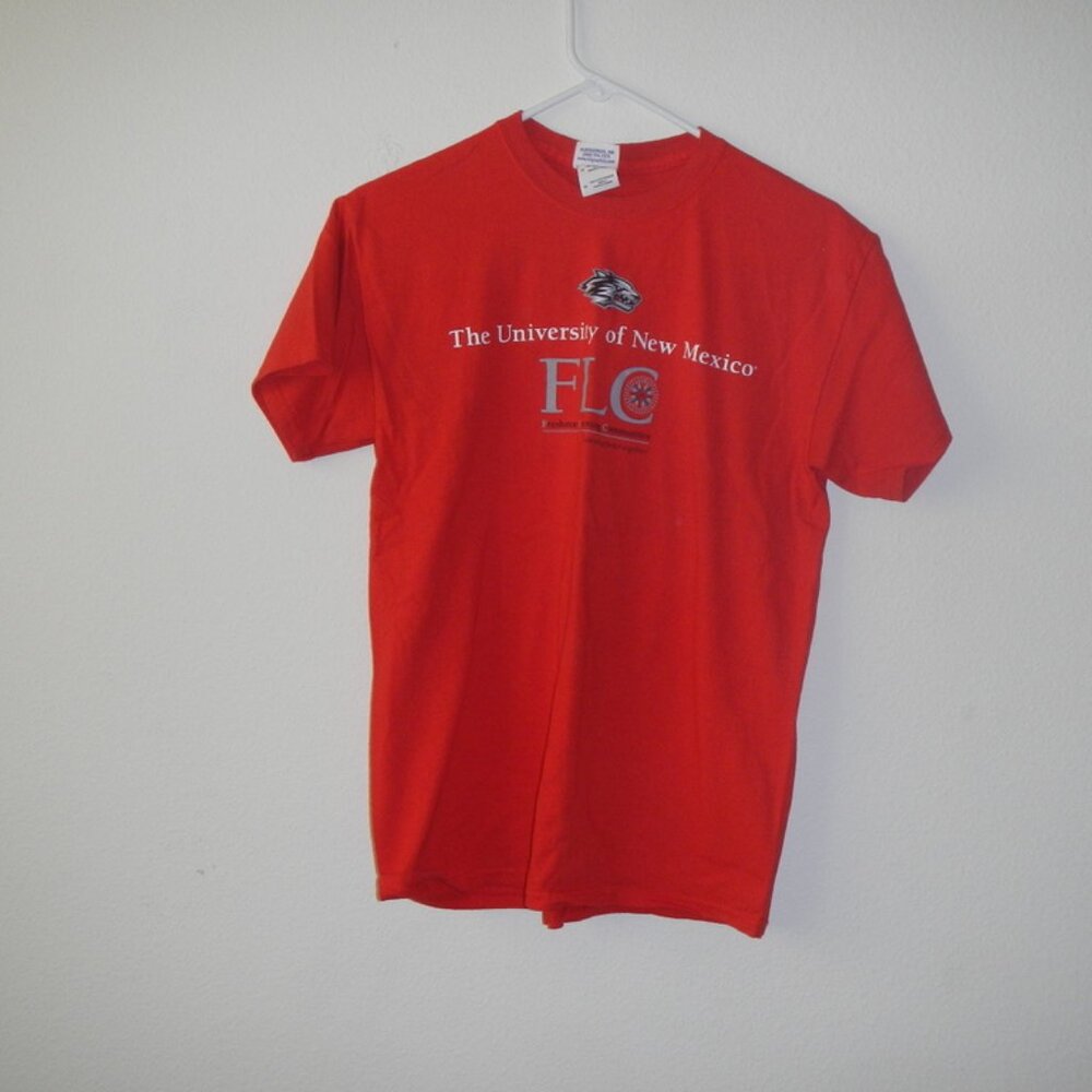 Vintage Tshirt university of New Mexico Lobos Freshman Red FLC T Shirt M NEW
